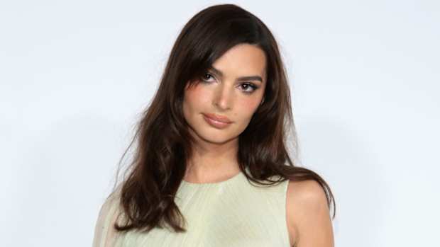 Emily Ratajkowski